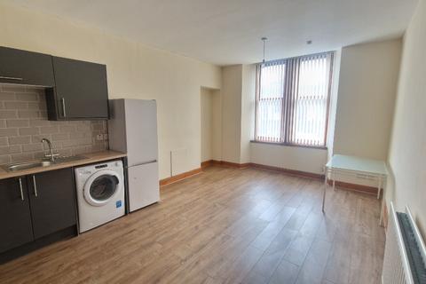 2 bedroom flat to rent, Berkeley Street, Anderston, Glasgow, G3
