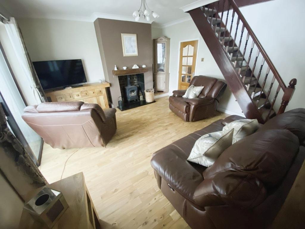 Burnside Avenue, Horden, Peterlee, Durham, SR8 4SU 2 bed bungalow for