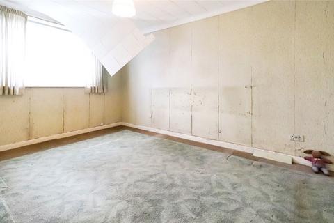 33 Westergate Road, London, SE2 0DR