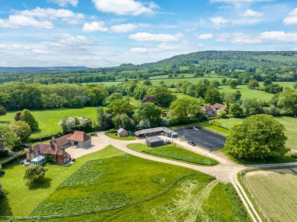 Hill Grove, Lurgashall, Petworth, West Sussex, GU28. 4 bed detached house for sale £2,500,000