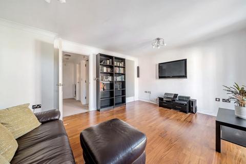 11 Brook Avenue, Ascot, SL5 7QW