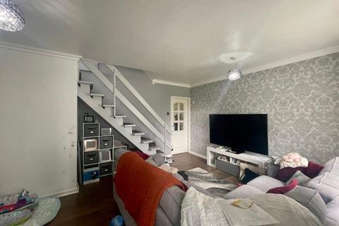 3 bedroom semi-detached house for sale, Ashleigh Close, Oldham, OL2 6BE