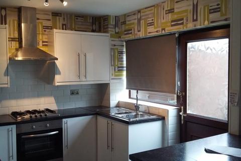 11 Ashleigh Close, Royton, Oldham, OL2 6BE