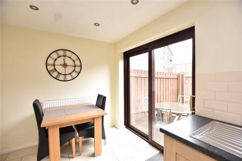 7 Briony Close, Royton, Oldham, OL2 5AL