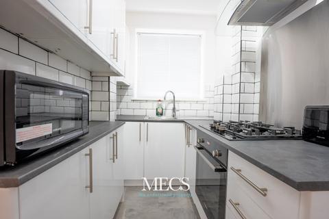 3 bedroom semi-detached house to rent - Worlds End Lane, Quinton, Birmingham, West Midlands, B32 2RX