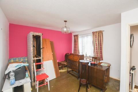 3 bedroom end of terrace house for sale - St. Andrews Gardens, Dover, CT17