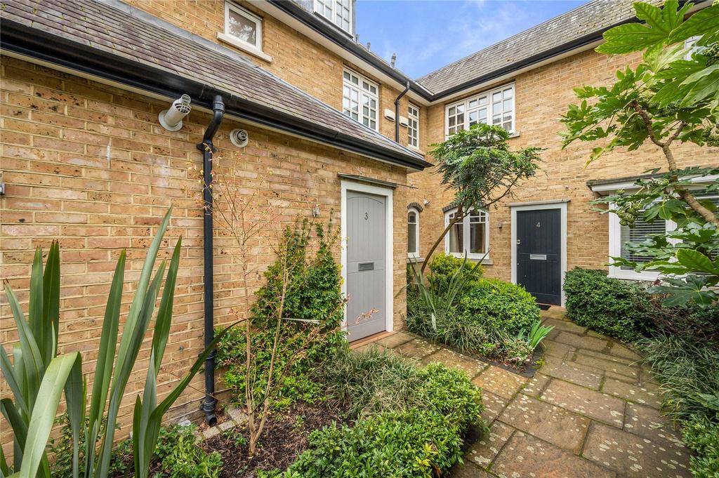 Southfields Road, London 2 bed house for sale £900,000