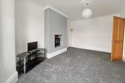 153 Avenue Road, Gateshead, NE8 4JH