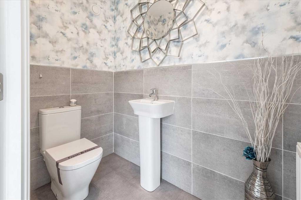 Lower Level WC