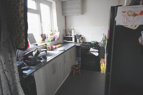 2 bedroom end of terrace house for sale - Beaufoy Terrace, Dover, CT17