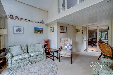 62 High Street, Burnham-on-crouch, CM0 8AA