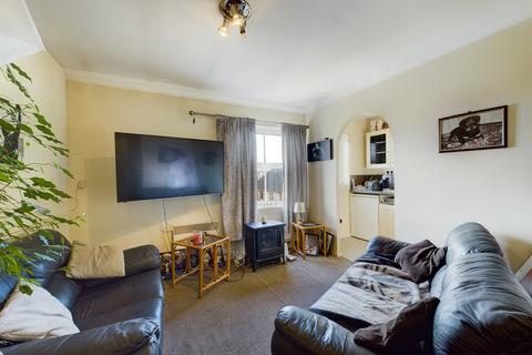 Studio for sale, Broadley Close, HU9