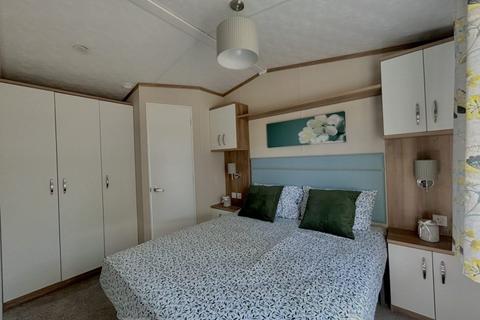 2 bedroom static caravan for sale, Badgers Retreat Park