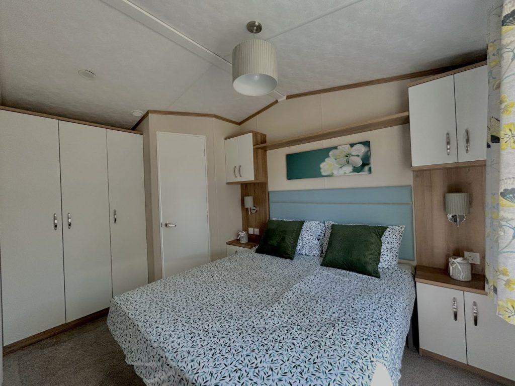 Badg 31 Marlow K.jpg