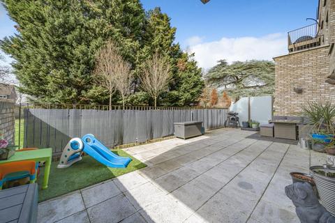 Flat 1, Dane House Exeter Place, London, SE26 6AE