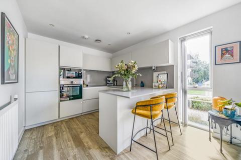 Flat 1, Dane House Exeter Place, London, SE26 6AE