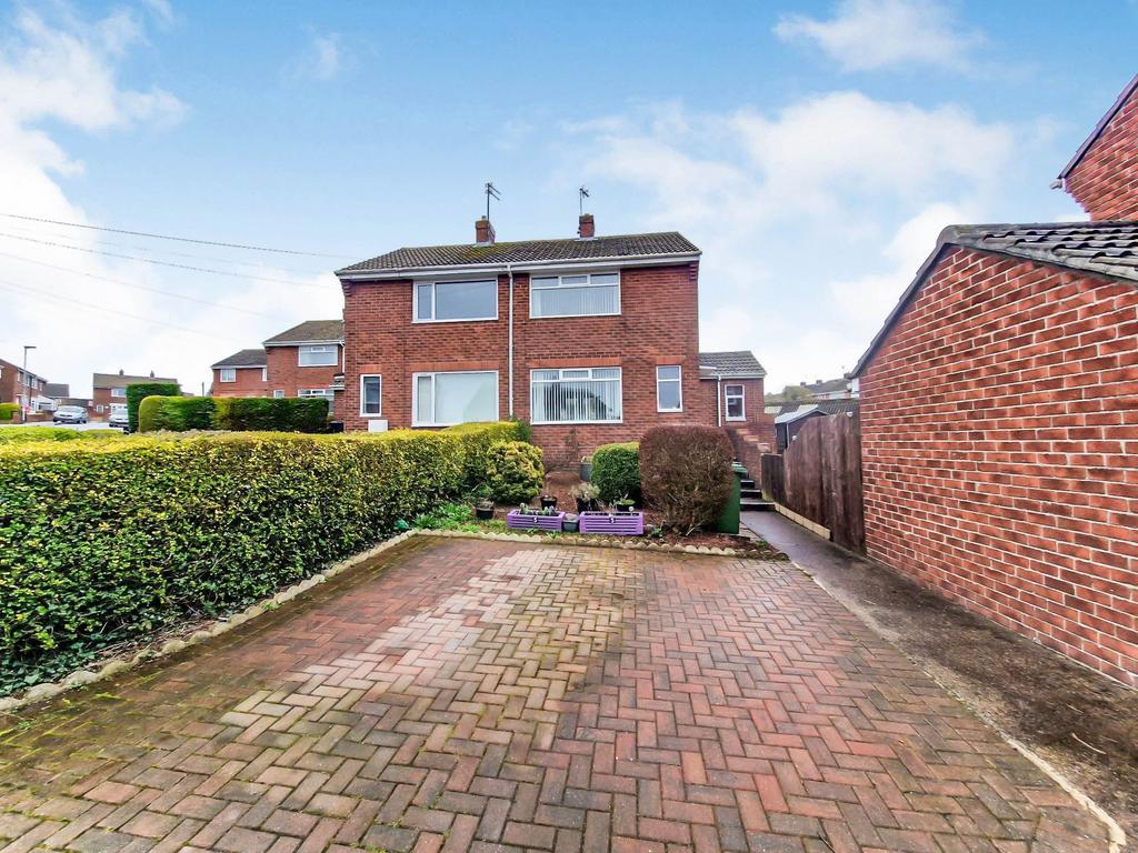 Olympia Avenue, Choppington, Northumberland, NE62 5DU 2 bed semi