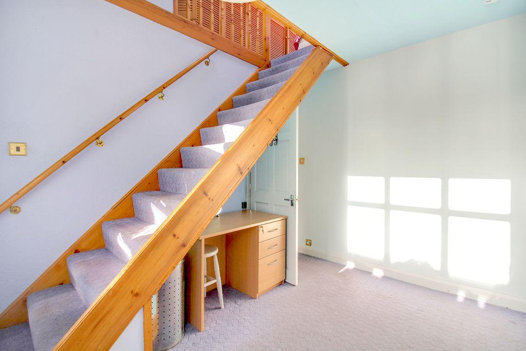 Bedroom 2 (Double)