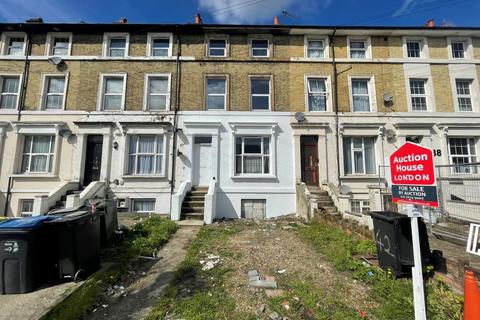 42 Canterbury Road, Croydon, CR0 3PU