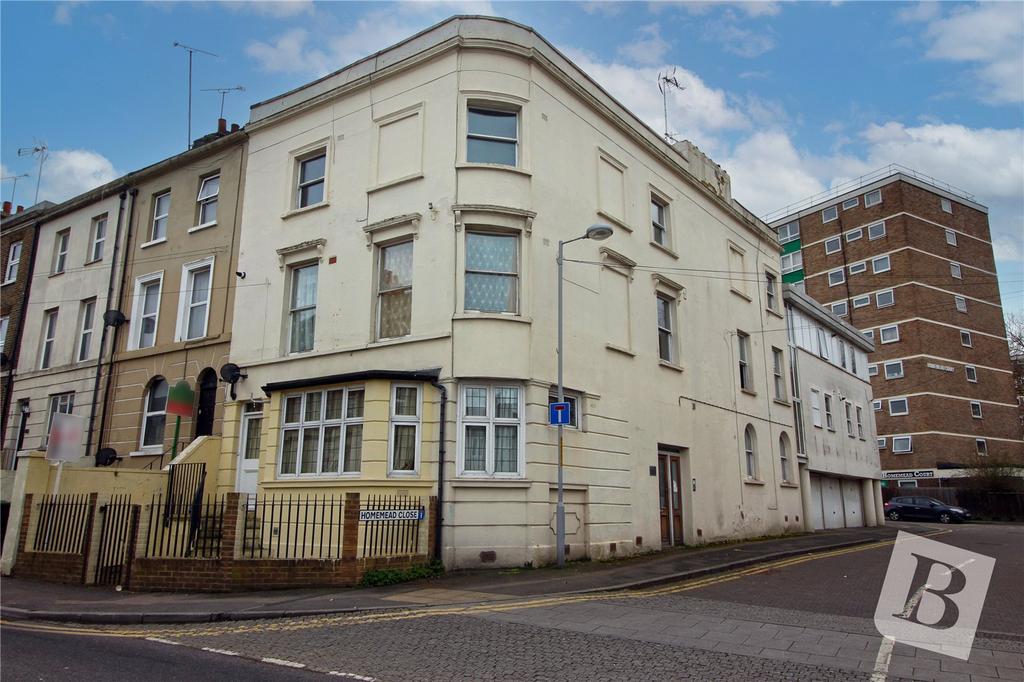 Parrock Street, Gravesend, Kent, DA12 1 bed apartment for sale £150,000