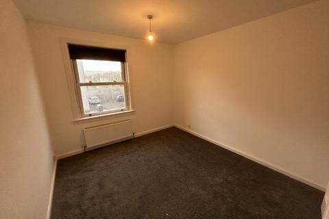 3 bedroom flat to rent, St Andrew Street, Dalkeith, Midlothian, EH22