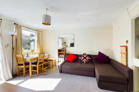 51 Markfield, Croydon, CR0 9HL