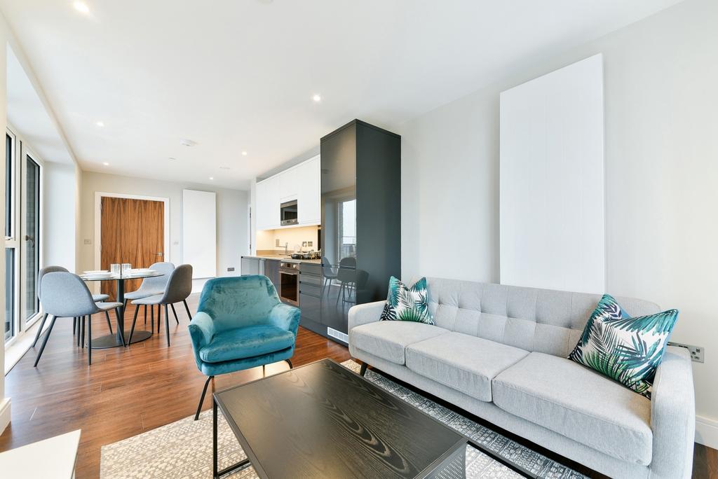Samuelson House, Greenview Court, Southall UB2 1 bed apartment £1,452