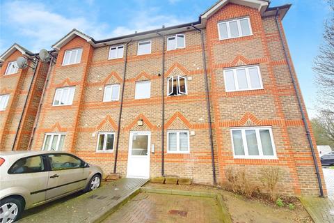 2 bedroom apartment to rent, Pemberry Place, Clayburn Circle, Basildon, SS14