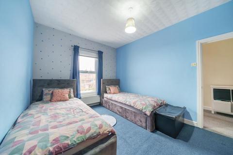 70 Addington Road, Reading, RG1 5PX