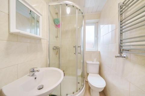 70 Addington Road, Reading, RG1 5PX