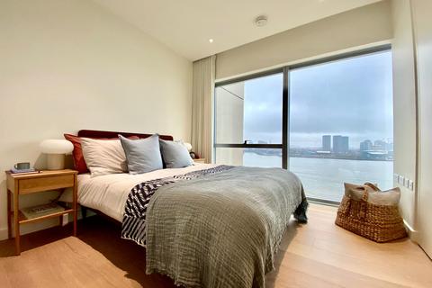 1 bedroom flat for sale, Peninsula Square, Greenwich Peninsula, North Greenwich, London SE10