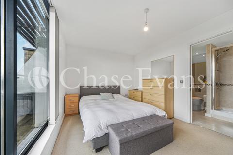Flat 24, 1 Douglas Path, London, E14 3GR