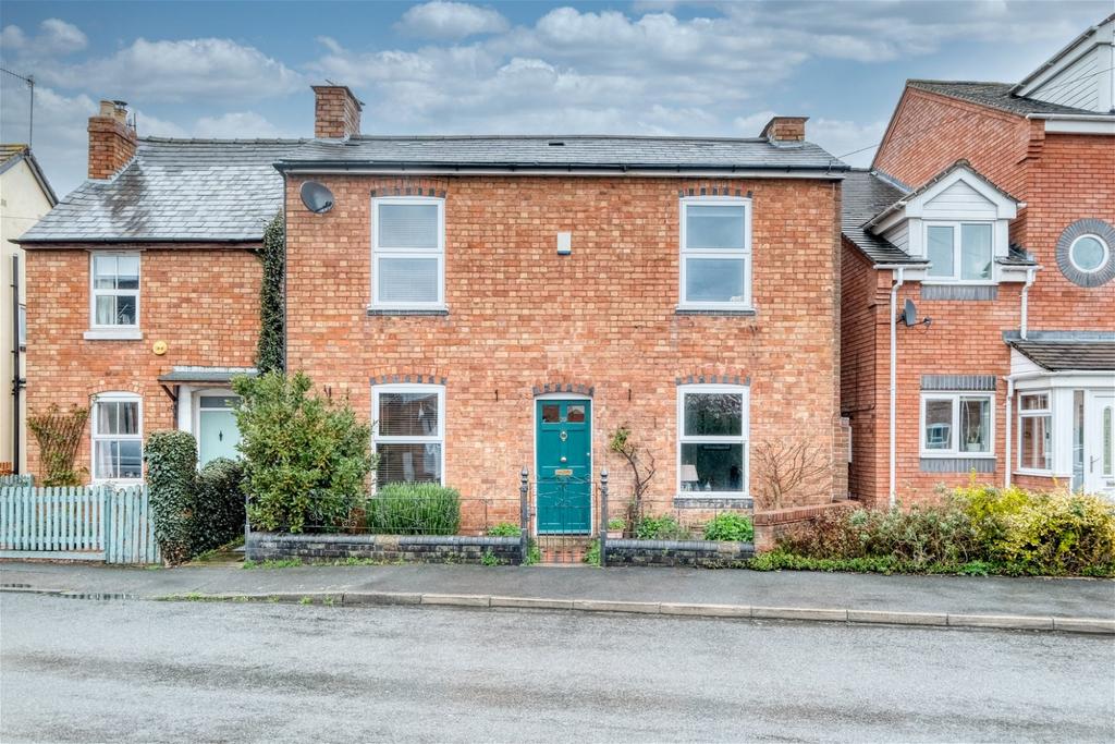 Checketts Lane, Worcester, WR3 7JW 3 bed detached house for sale £425,000