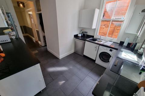 107 Birchfield Road, Northampton, NN1 4RG