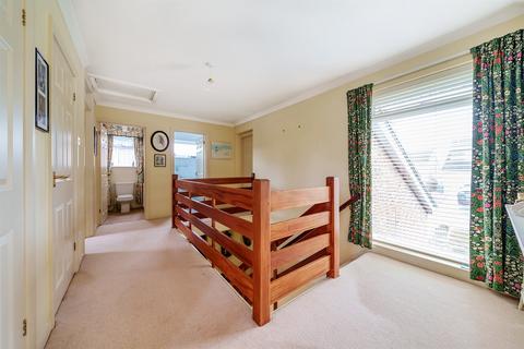 84 Barnards Hill, Marlow, SL7 2NZ