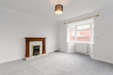 3 bedroom bungalow to rent, Greystoke Road, Rawcliffe, York, YO30