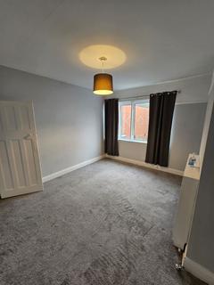 First Floor Flat, 1 Pound Place, London, SE9 5DN