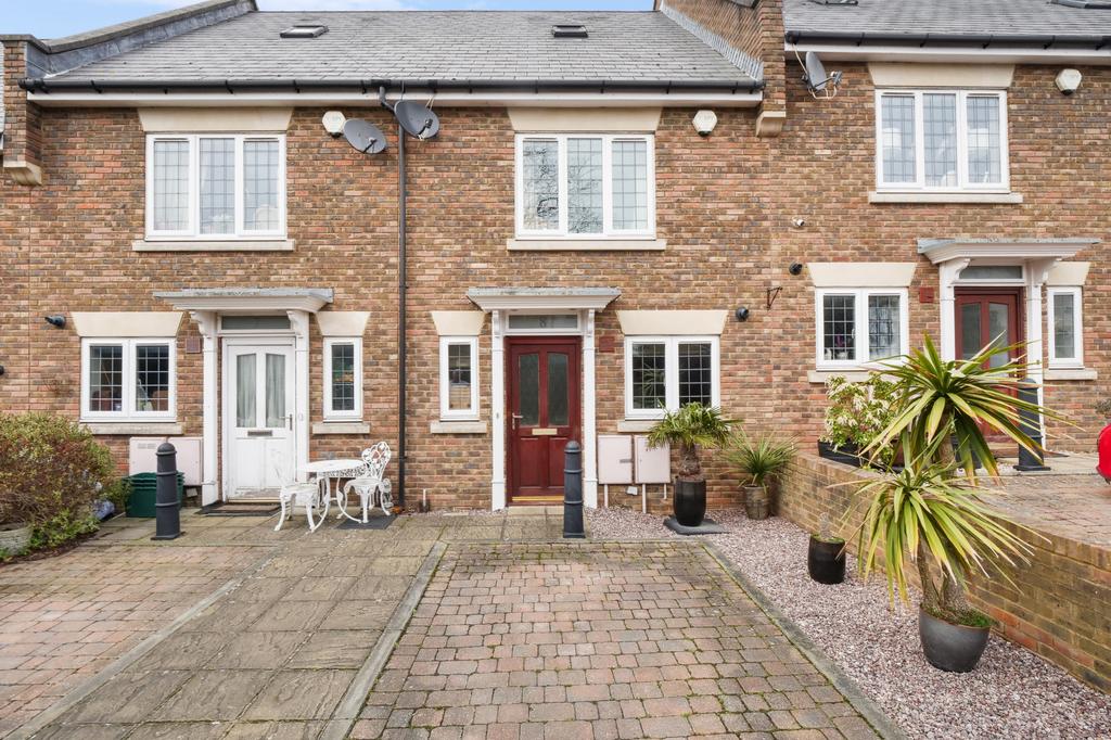 Sheridan Place, Bromley, BR1 3 bed terraced house for sale £575,000