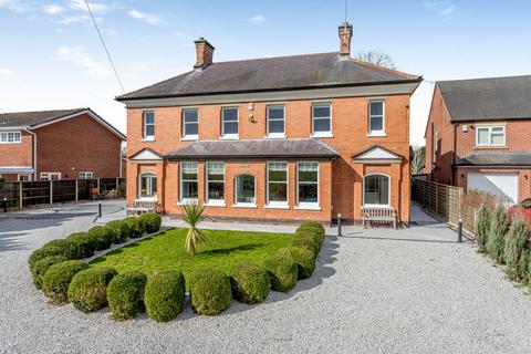 Sysondale Anslow Lane, Rolleston On Dove, Burton-on-trent, DE13 9DS