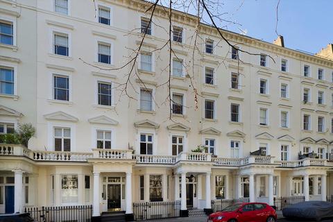 4 bedroom flat for sale, St. George's Square, Pimlico, SW1V