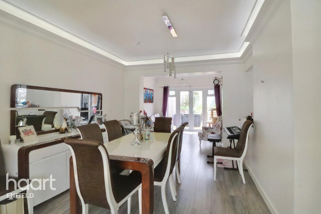 Windmill Gardens, Enfield 3 bed end of terrace house £750,000