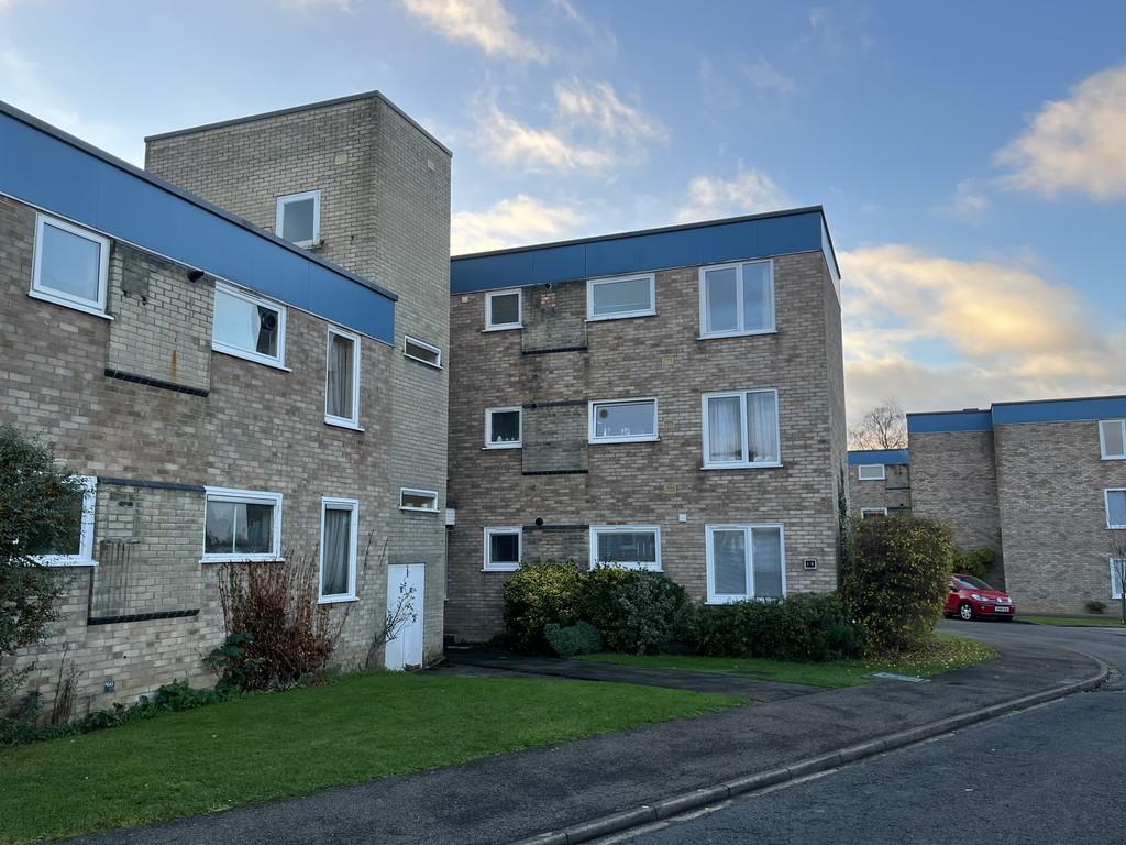 Thornton Court, Girton 3 bed apartment £300,000