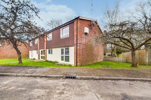 2 bedroom ground floor flat for sale - Badgers Way, Loxwood, Billingshurst