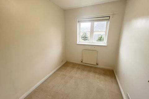 30 Calcutt Way, Shirley, Solihull, B90 1RS