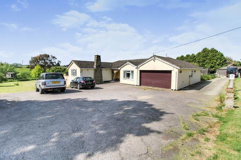 6 bedroom detached house for sale, Shaw