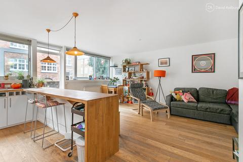 2 bedroom apartment for sale - The Triangle, Compton Street, Clerkenwell, London, EC1V