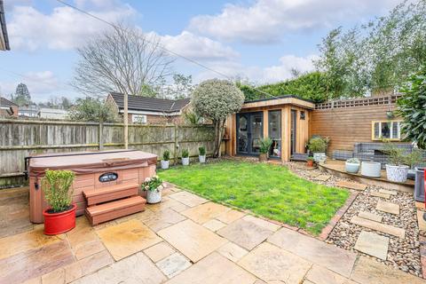 10 Ashley Road, Westcott, Dorking, RH4 3QJ