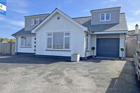 39 Laflouder Fields, Mullion, Helston, TR12 7EJ