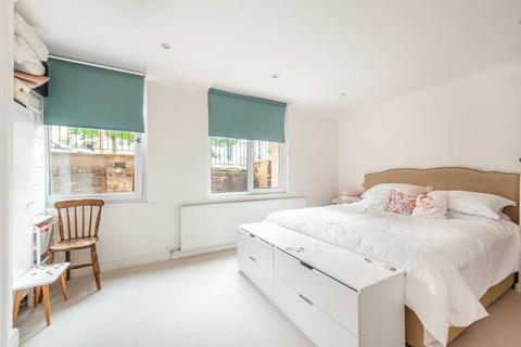Flat 1, Thornbury Court, 36 - 38 Chepstow Villas, London, W11 2RE