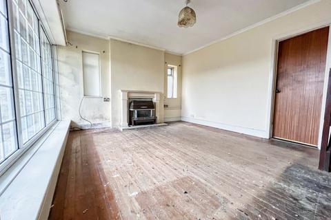 28 Greenfields Avenue, Bridgend, CF31 4SR